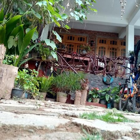 Nimsara Homestay Ella Exterior foto